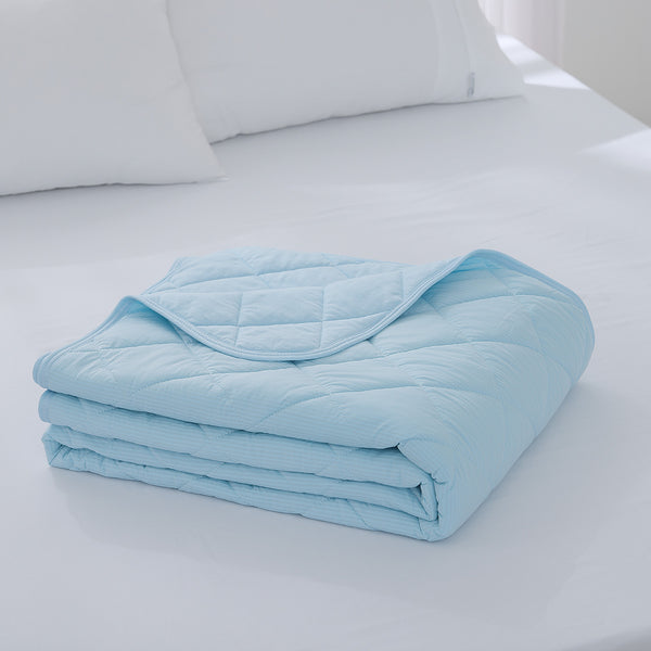 The Perfect Bedding for Singapore's Warm Climate A Cooling Reversibl