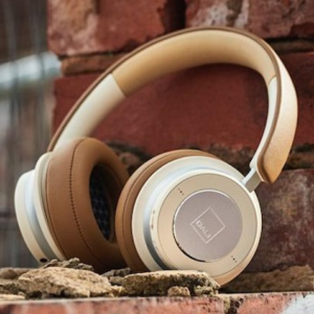 DALI IO-4 Wireless Headphone
