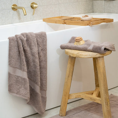 Unraveling the Mystery of Bath Sheets – A Must-Have for Your Bathroom!