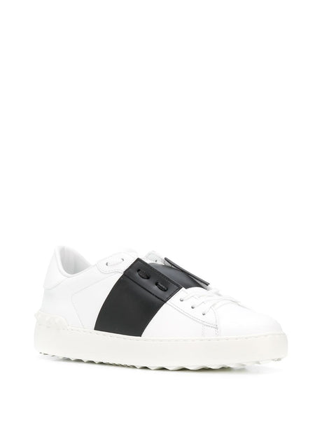 Open Sneakers in White/Black