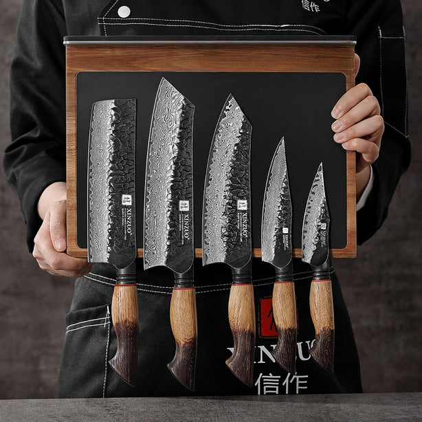 Knife Holder (Pre-order)