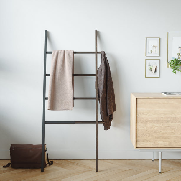 Umbra Hub Storage Ladder, Flat-Pack