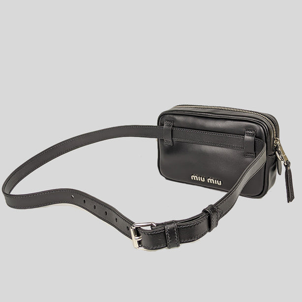 Miu Miu Marsupio Small Camera Crossbody / Belt Bag Black RS-5BL013