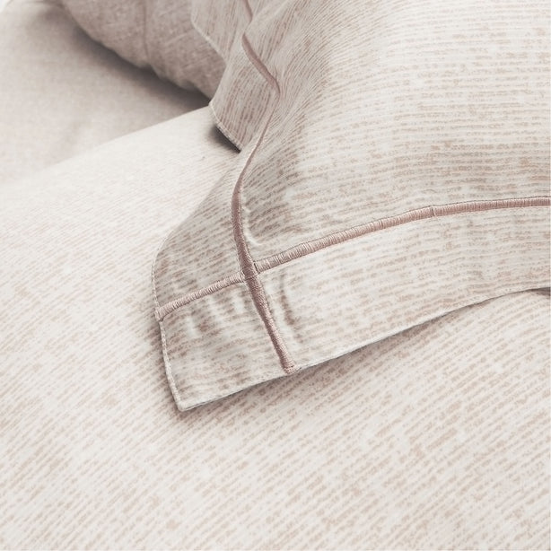 Palais Suite - Mali Garnet Bundle Bed Set