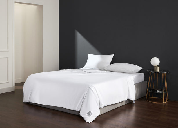 Hotelier Prestigio - Luxo Mulberry Silk Quilt
