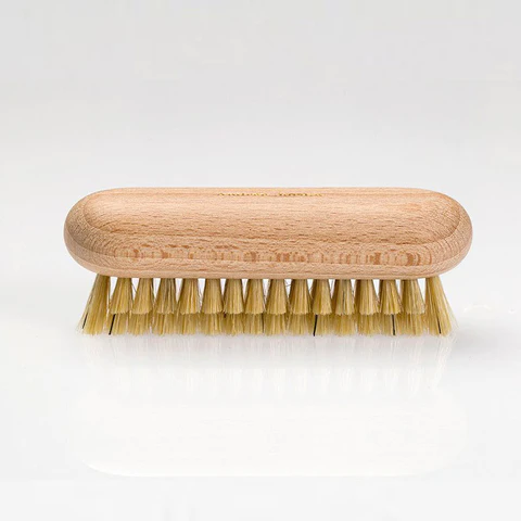 Fer á Cheval Nail Brush