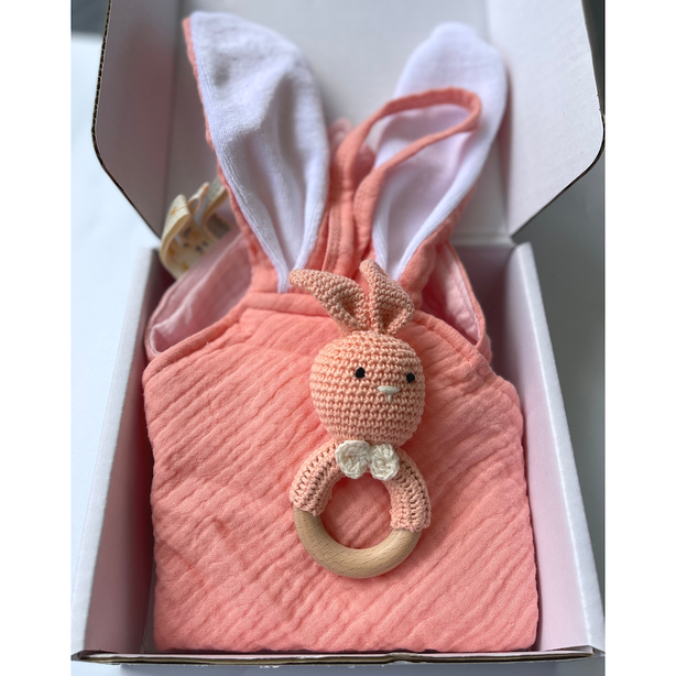 StitchesandTweed Baby Gift Set - Pink Comforter Pink Toy Rattle
