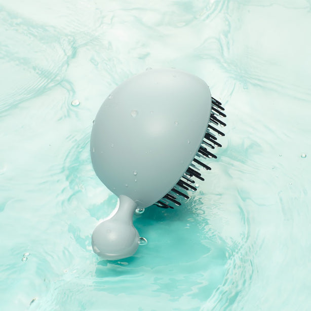 For Beaut Pure Me Detangling & Oil Removal Hair Brush - Aqua Mint Green