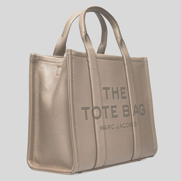 MARC JACOBS The Leather Medium Tote Bag Cement RS