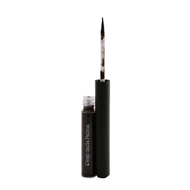 Semipermanent Eyeliner