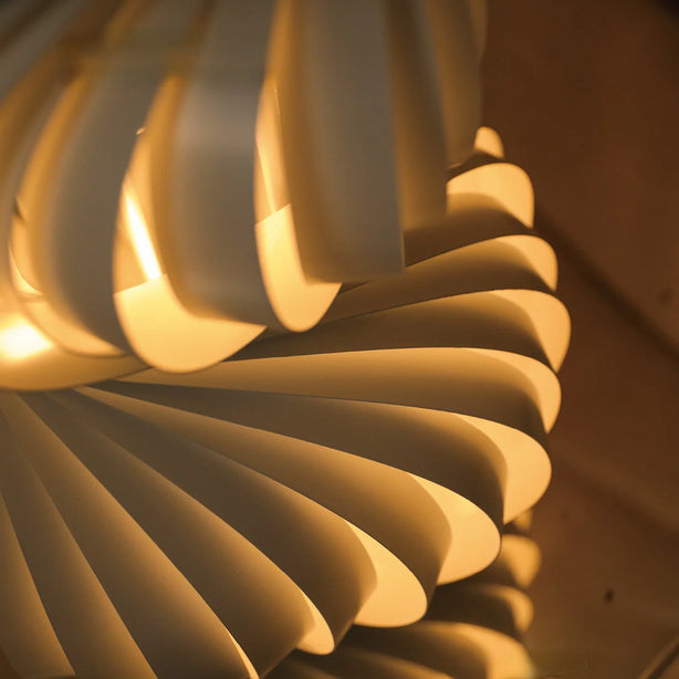 La Torsion Lamp