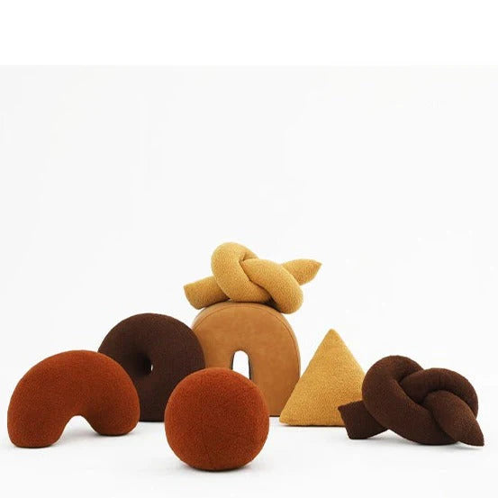 Knot Cushion