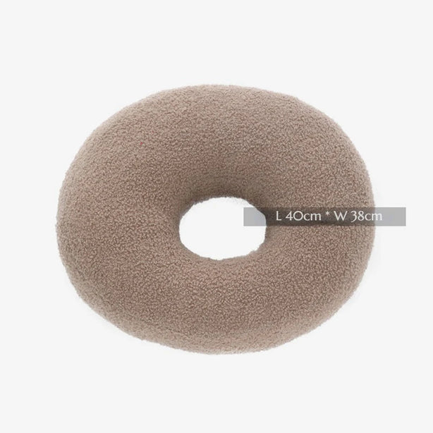 Knot Cushion