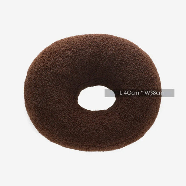 Knot Cushion