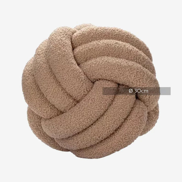 Knot Cushion