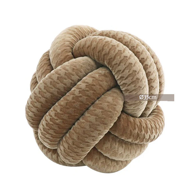 Knot Cushion