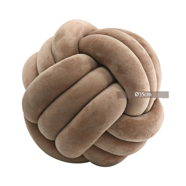 Knot Cushion