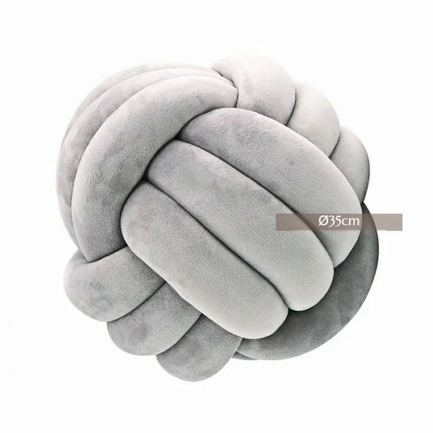 Knot Cushion