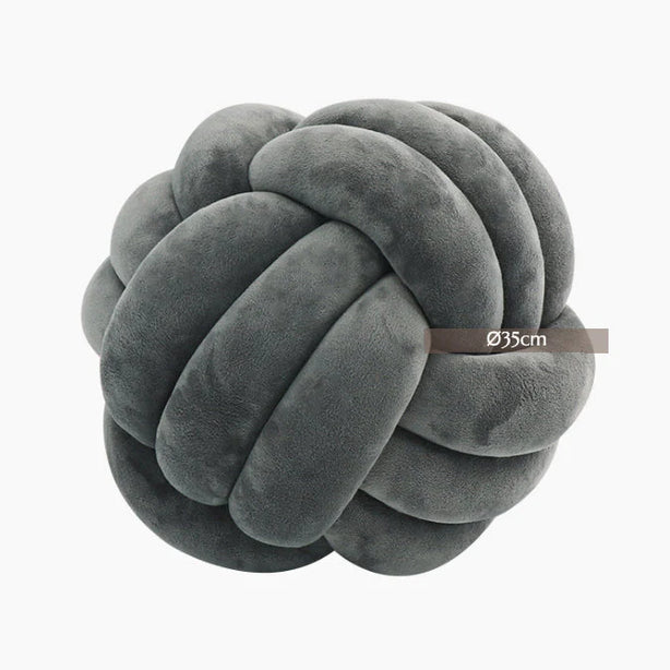 Knot Cushion