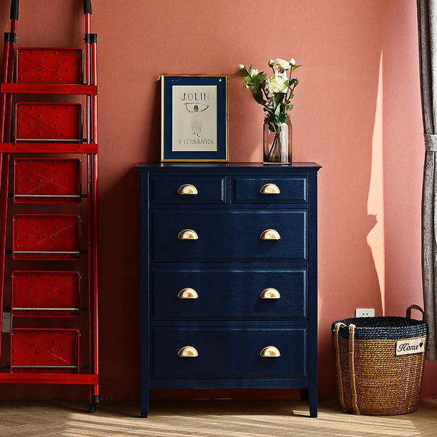 Winsley Chest