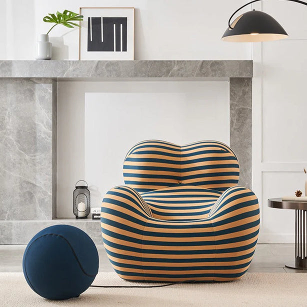 Soara Armchair