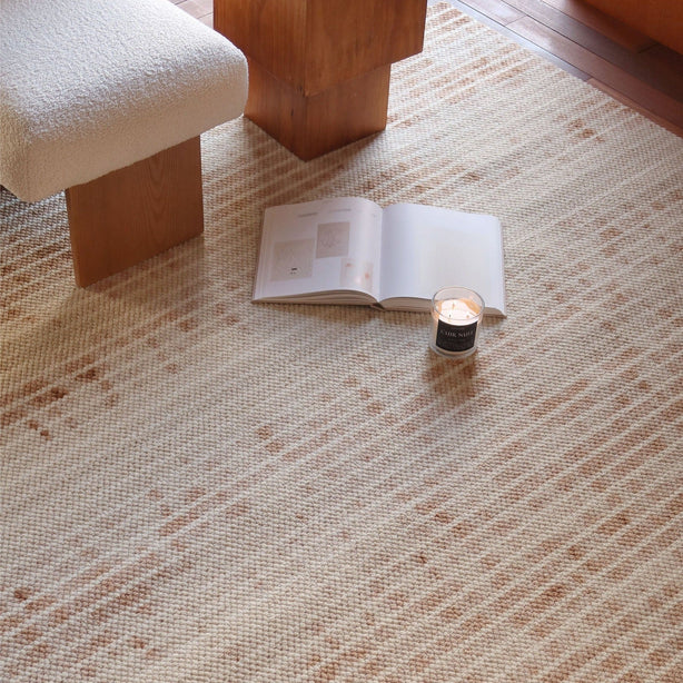 Voussure Wool Rug