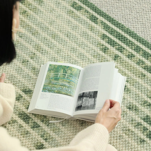 Voussure Wool Rug
