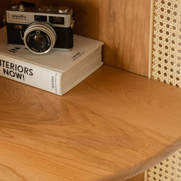 Suzuki Corner Shelf