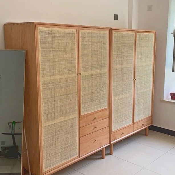 Suzuki Wardrobe