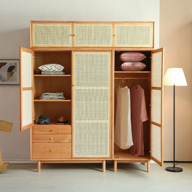 Suzuki Wardrobe