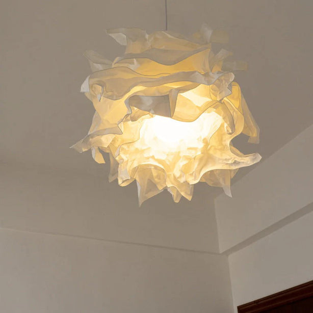 Camélia Pendant Light
