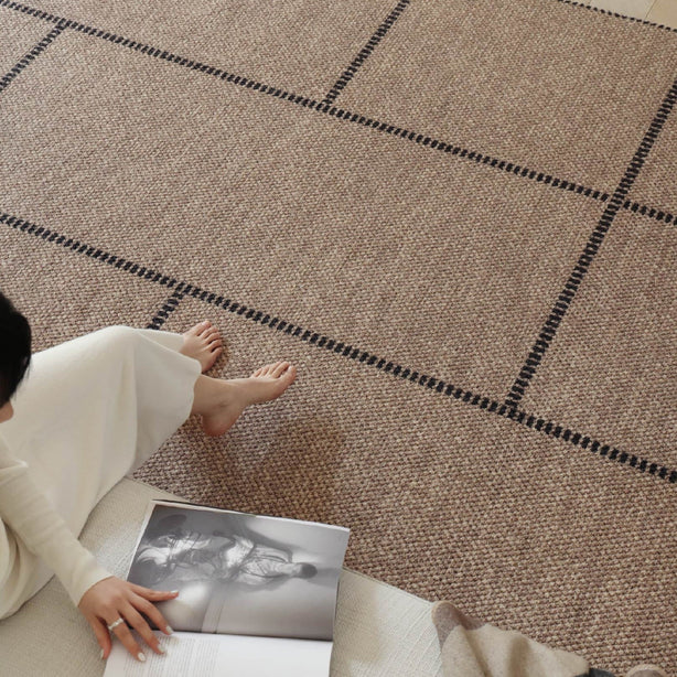 Cortège Wool Rug