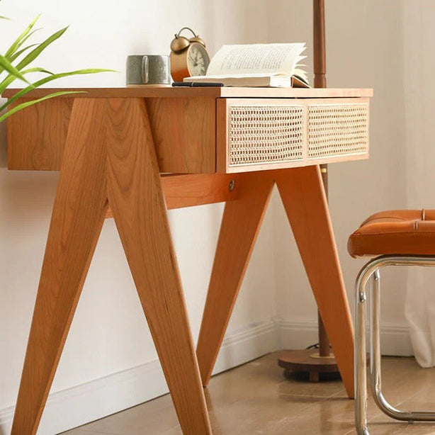 Suzuki Study Desk