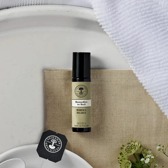 Neal’s Yard Remedies Remedies to Roll - Women's Balance 9ml
