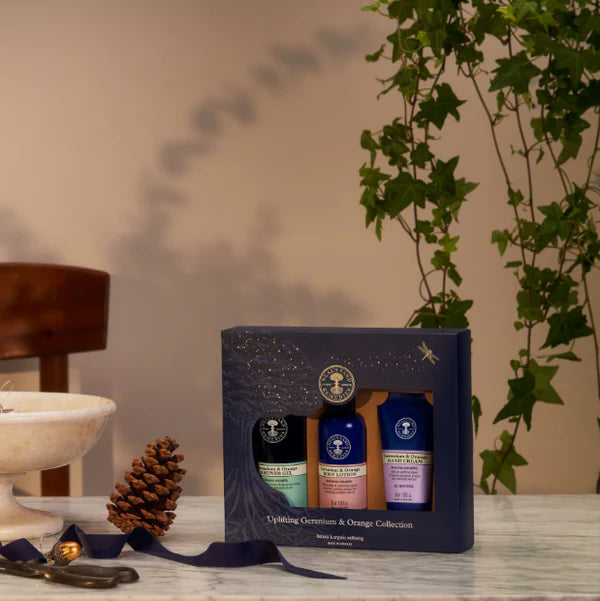 Neal’s Yard Remedies Uplifting Geranium & Orange Collection