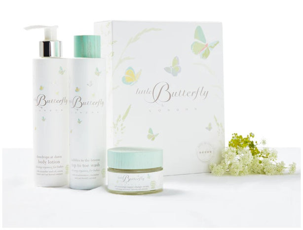Little Butterfly London Little One's Essentials Kit -
1 x LBL001BL 200ml Body Lotion,
1 x LBL002TTW 200ml Top to Toe Wash,
1 x LBL003NC 50ml Nappy Change Cream