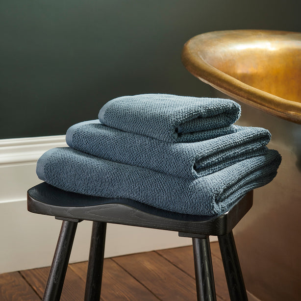 Christy Brixton Towel, Slate
(Blue)