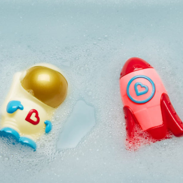 Munchkin Galaxy Buddies Light Up Bath Toys