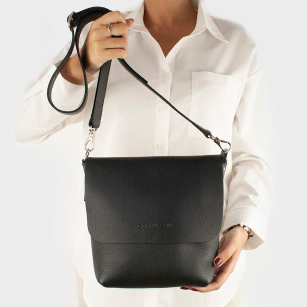 CRUSH Leather Goods Crossbody Bag JOY M Syna (International Shipping)
