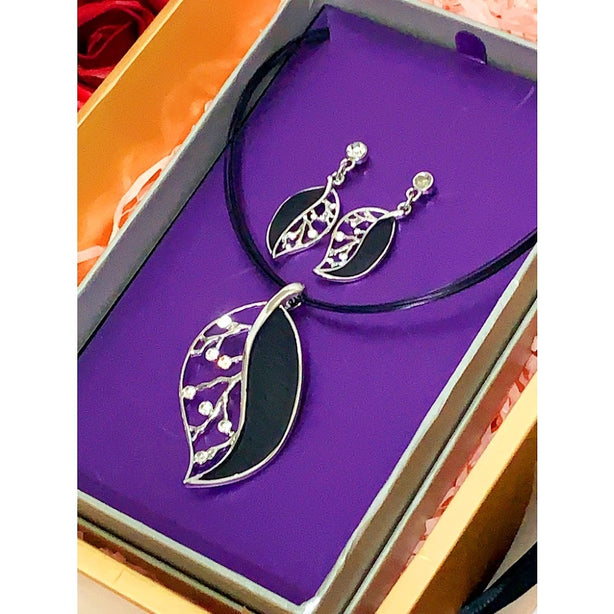 HART Stunning Black Leaf Jewellery Series