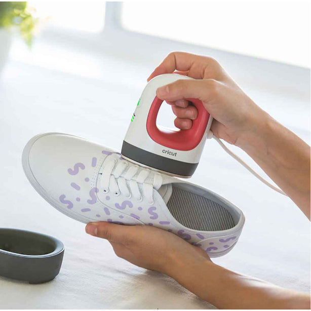 Cricut Easypress Mini Raspberry UK | Customize shoes, hats, toys | Heat Press | 1 Year Warranty |