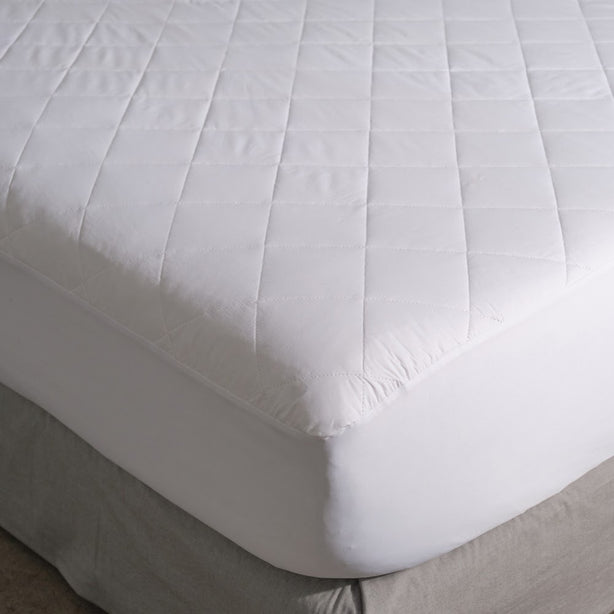 Robinsons Luxury Cotton Mattress Protector Hotel Collection