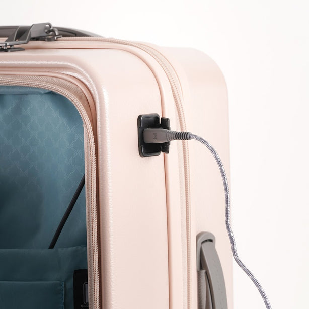 Monocozzi Urbanite  4 wheels TSA Lock Flip Top Suitcase