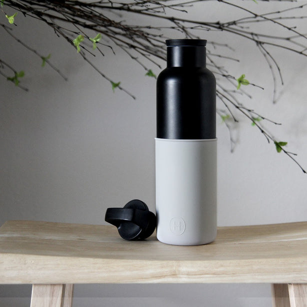 Hydy CinCin Bottle 590ML Black