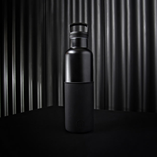 Hydy CinCin Bottle 590ML Black