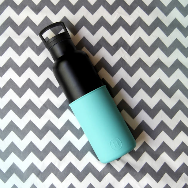 Hydy CinCin Bottle 590ML Black