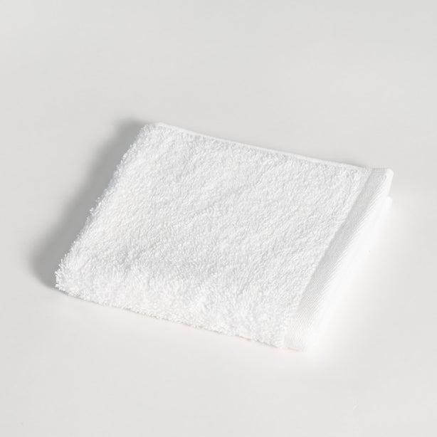 Splendour Face Towel Hotel Collection by Robinsons