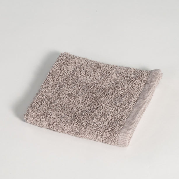 Splendour Face Towel Hotel Collection by Robinsons