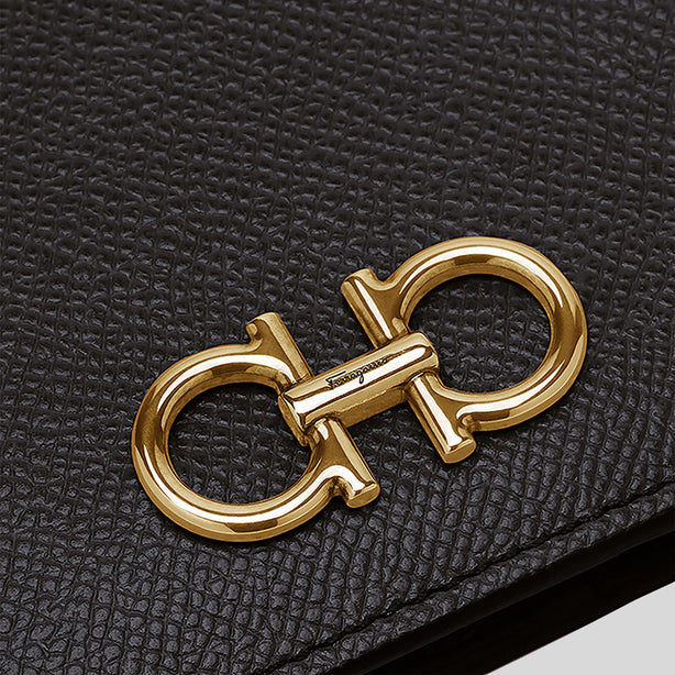 Ferragamo Calf Leather Small Bifold Wallet Black RS-726512