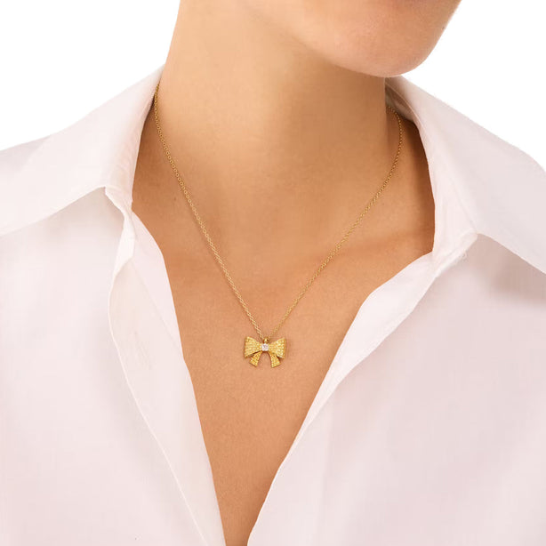 Kate Spade Wrapped In A Bow Mini Pendant Necklace in Clear/ Gold KJ974